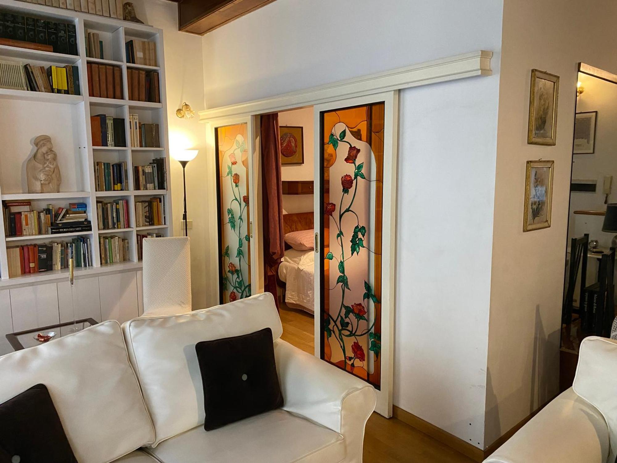 Leonina Luxury Euroform Apartment *