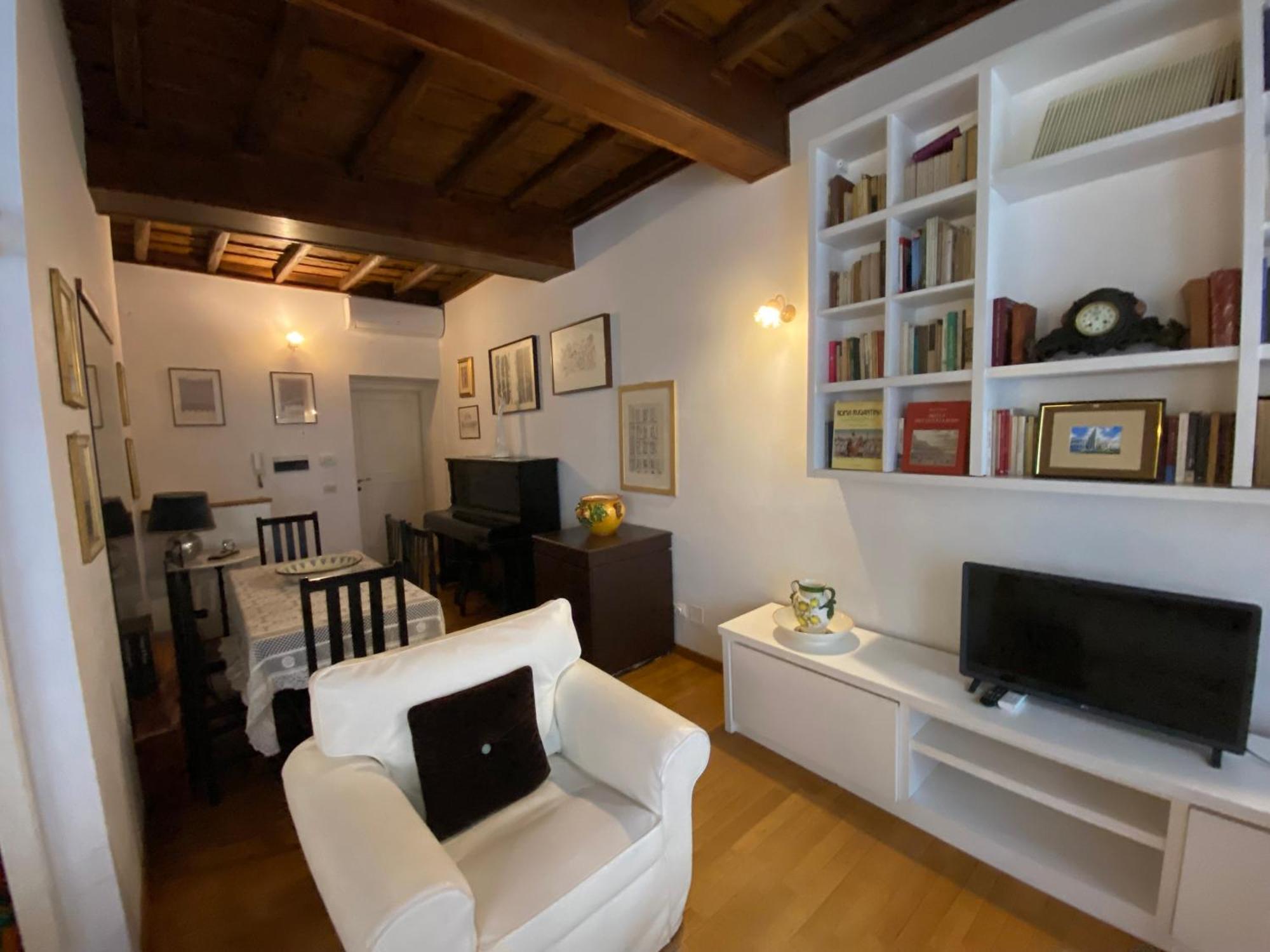 Apartment Leonina Luxury Euroform Rom