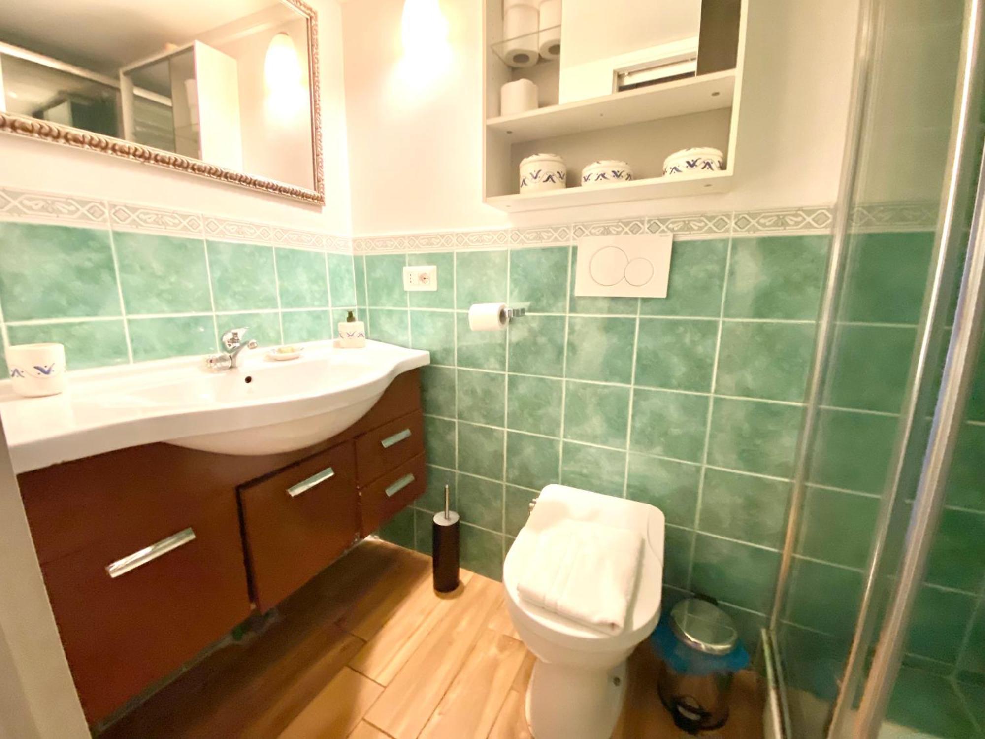 Apartment Leonina Luxury Euroform Rom