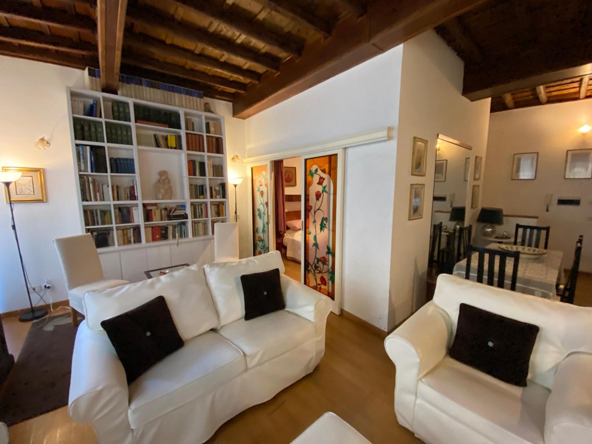 Leonina Luxury Euroform Rom